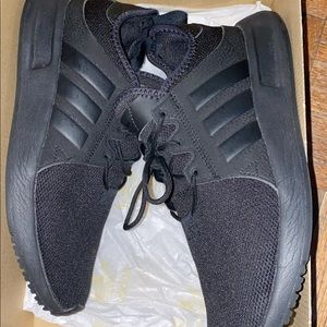 Boys Adidas Xplr shoes